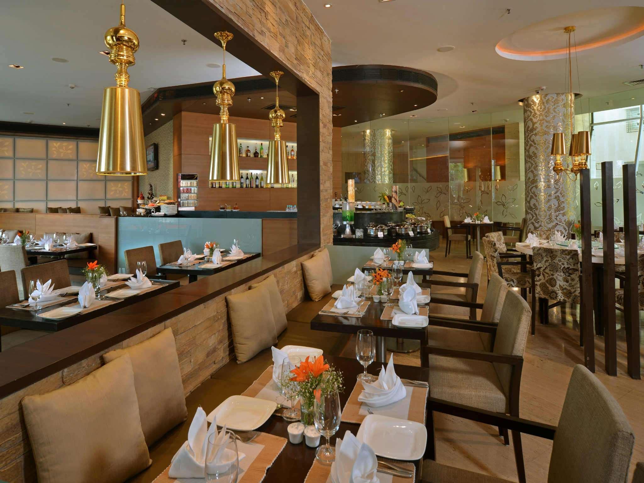 Hotel Majestic Court Sarovar Portico Navi Mumbai