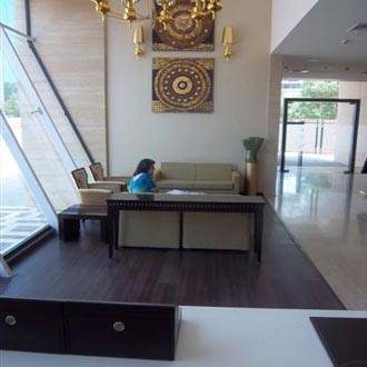 Majestic Court Sarovar Portico 4*