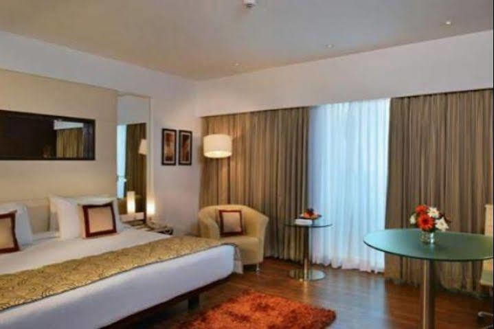 Hotel Majestic Court Sarovar Portico Navi Mumbai